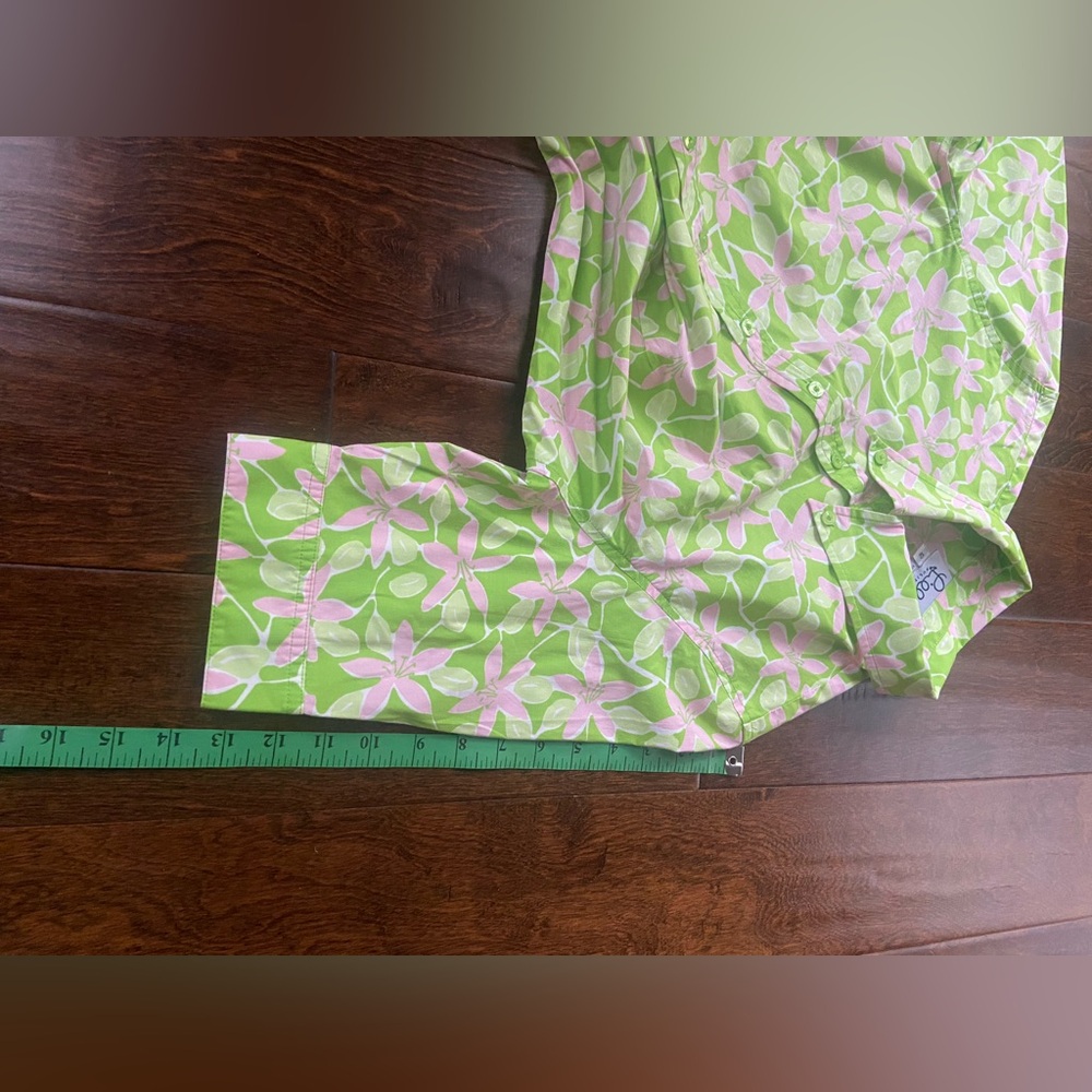 Lilly Pulitzer Top Women's SZ 12 Floral Lime green /pink - Picture 8 of 8